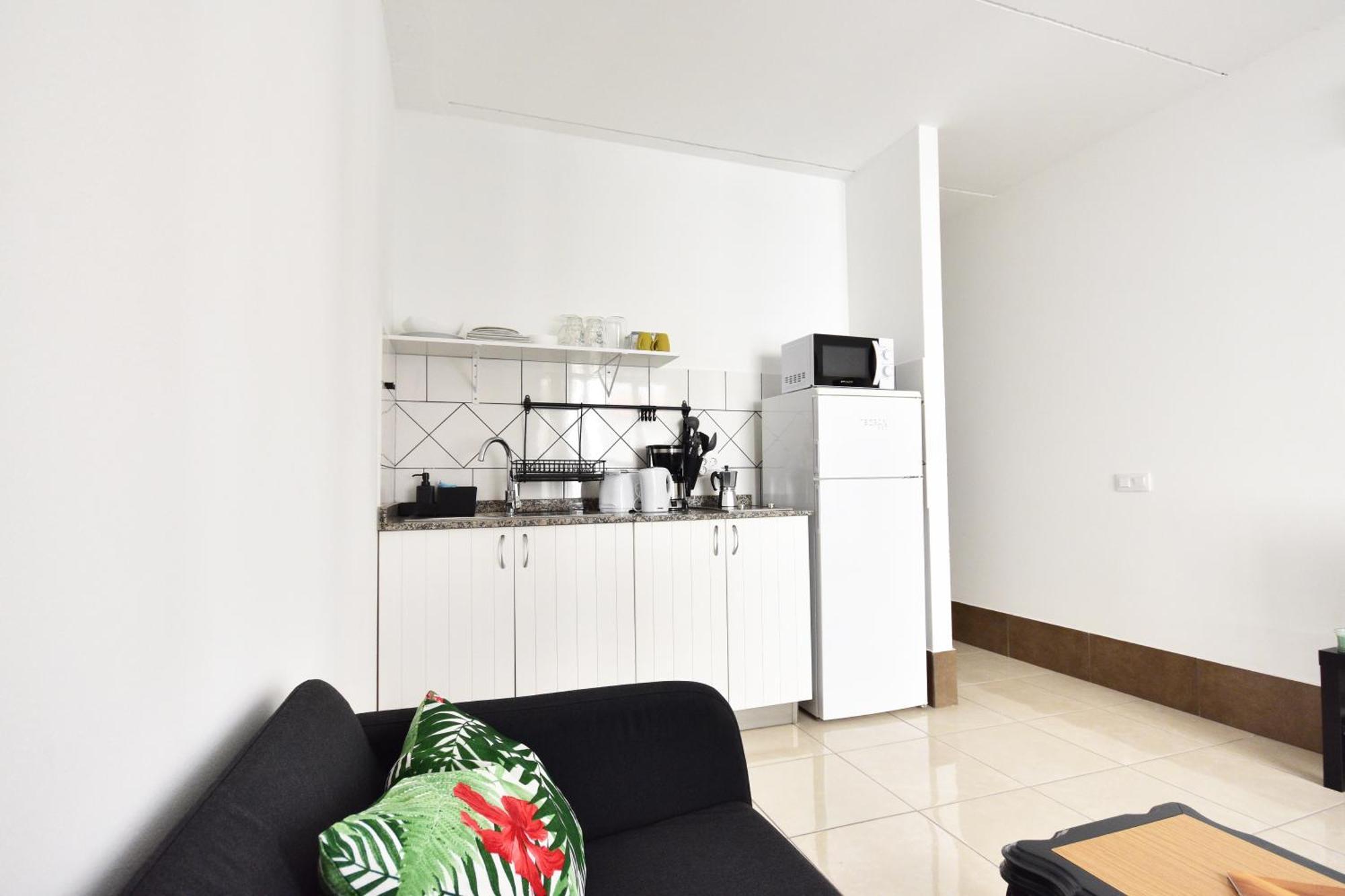Apartamentos A 10 Minutos Del Aeropuerto Carrizal Zimmer foto